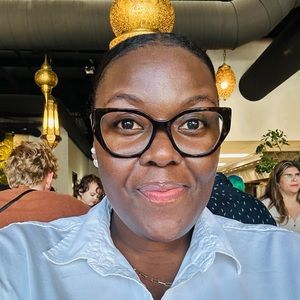 Meet your Posher, Clara